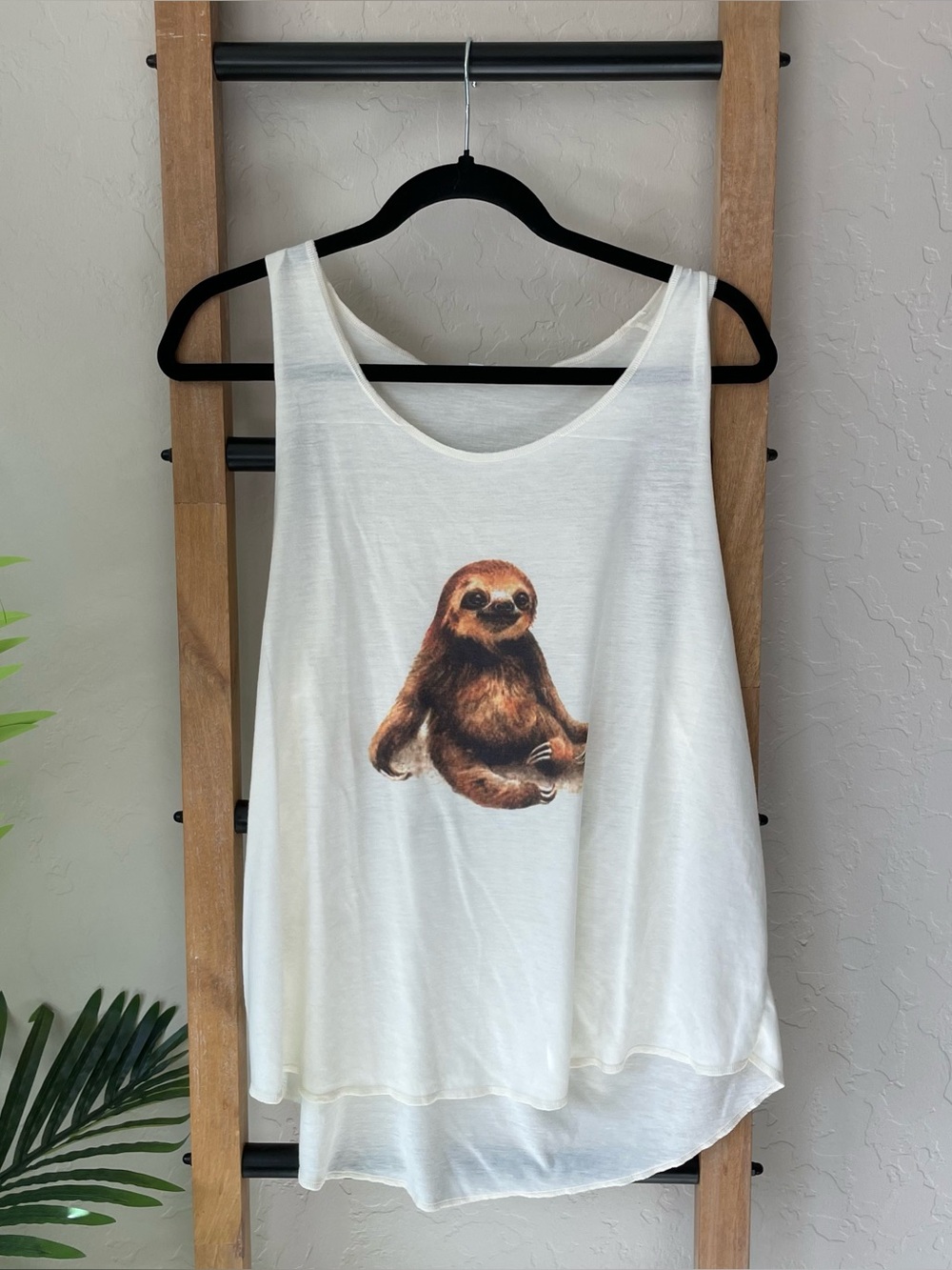 White Women's Sloth Graphic Tank Top